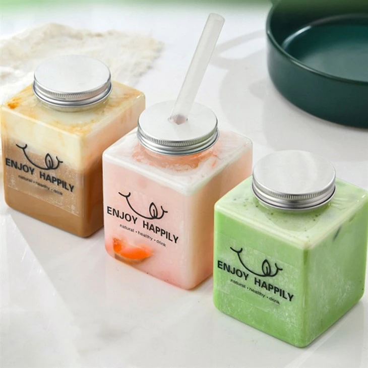 Square Shaped PET Plastic Juice Bottles